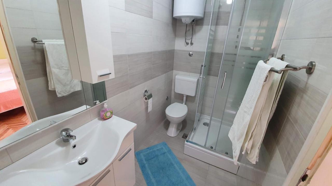 באסקה Double Rooms Tomica 2 With Balcony מראה חיצוני תמונה