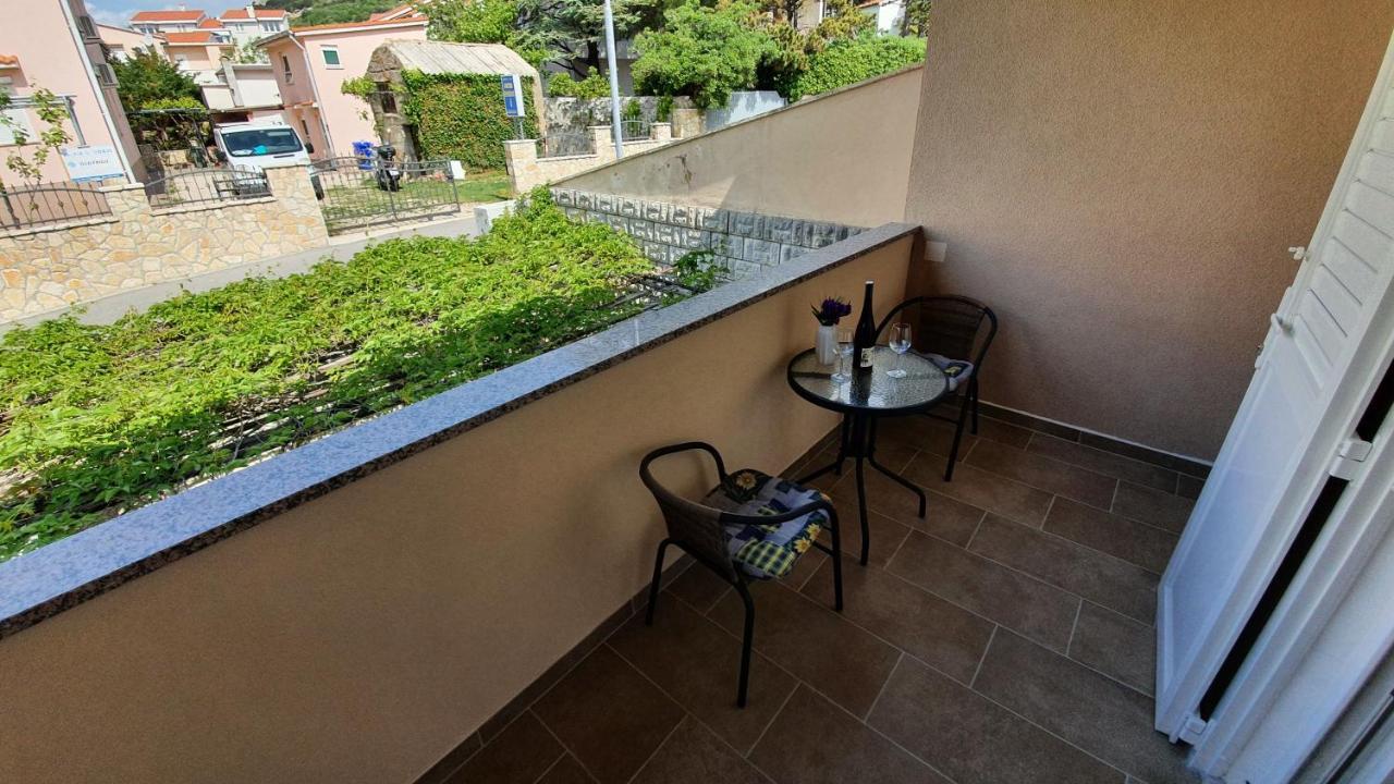 באסקה Double Rooms Tomica 2 With Balcony מראה חיצוני תמונה